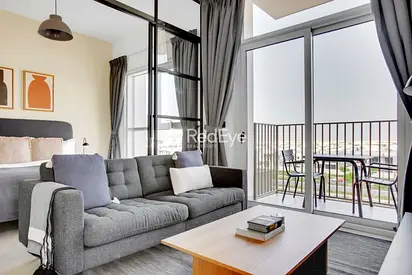 Chiller Free I Vacant I Spacious Layout