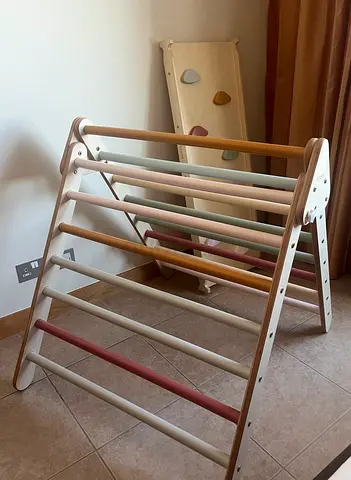 Ezzro wooden climbing frame / triangle
