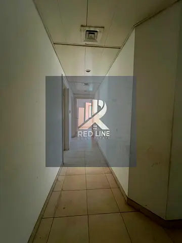 3-bedroom apartment with a living room for rent in Al Nabaa, behind Lulu Hypermarket, in a prime location close to all services and transportation. It