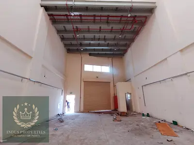 Wearhouse for rent Prime commercial location