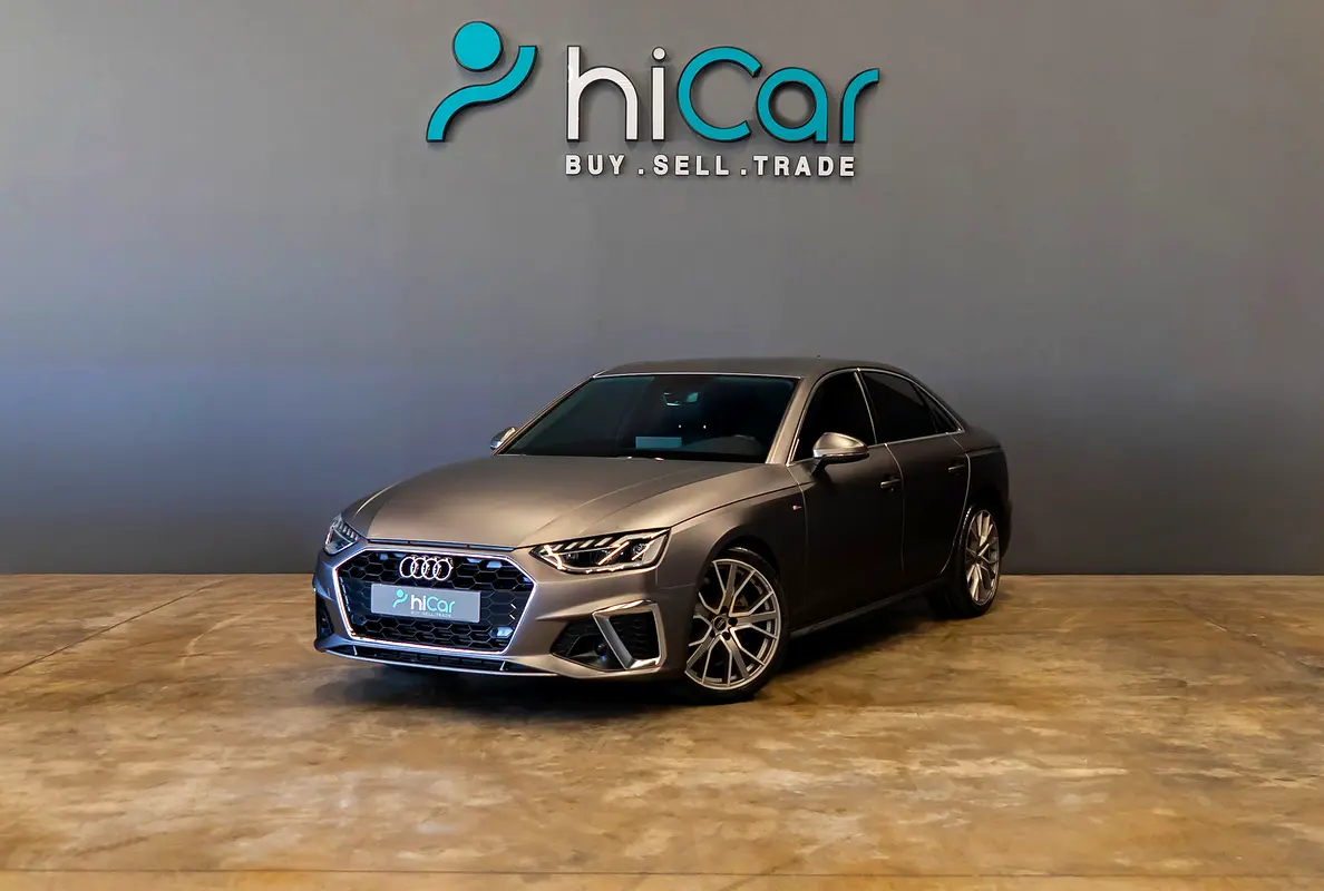 Audi A4 2023 — photo 1 of 17