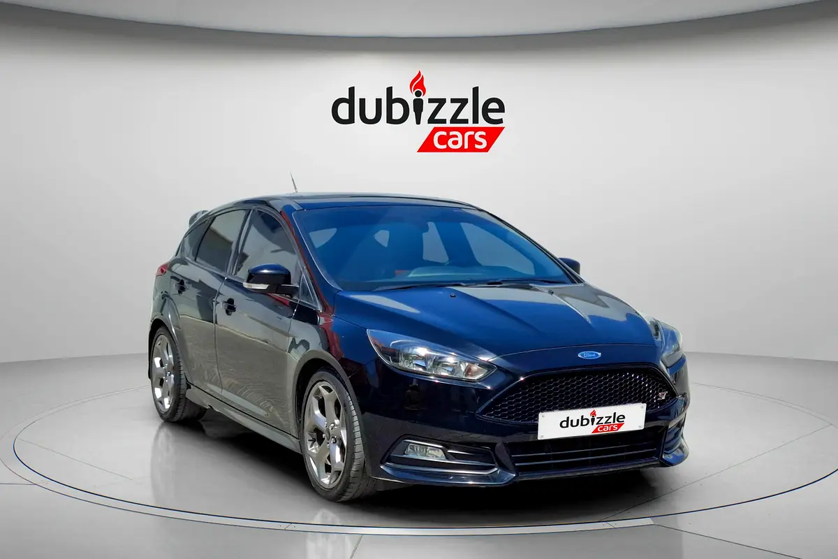 Ford Focus 2017 — photo 1 of 14