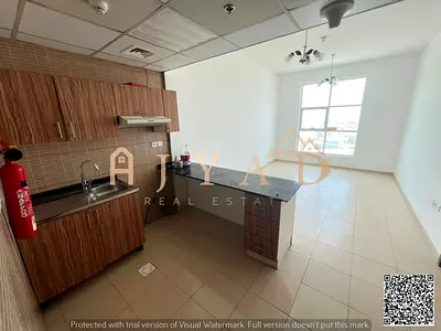 🏢 للإيجار – غرفة وصالة | أبراج السيتي تاور – النعيمية 3 – عجمان  📍 التفاصيل:  شقة مميزة للإيجار في موقع حيوي جداً داخل أبراج السيتي تاور – النعيمية