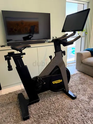 TECHNOGYM BIKE In PERFECT CONDITION