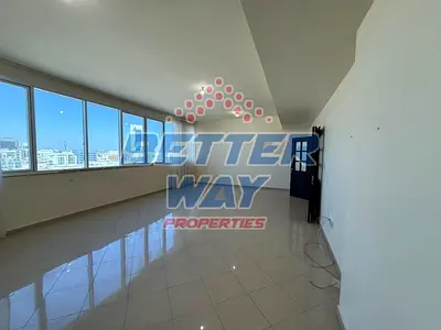 🏡 للإيجار | شقة 3 غرف نوم + غرفة خادمة | شارع المطار