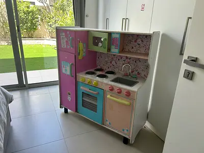 Play kitchen