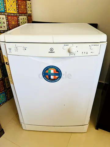 Indesit Freestanding Dishwasher