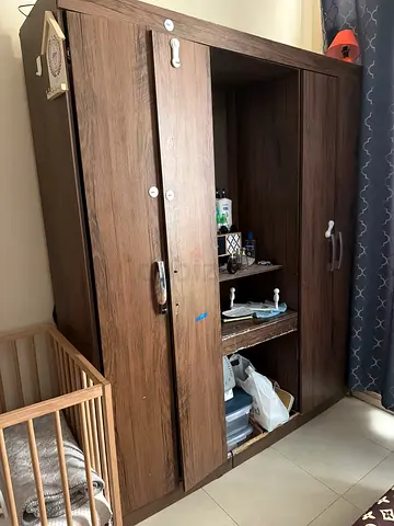 Free wardrobe