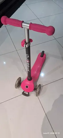 Kids scooter