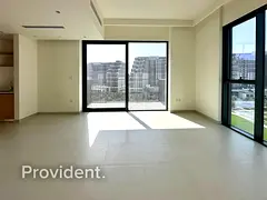Park View | Bright Unit | Vacant