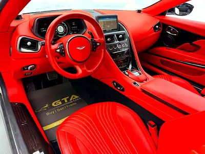2017 Aston Martin DB11 photo 8