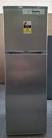 This is with Majic Fresh, WHIRLPOOL Refrigerator with good cooling, and good for family use