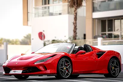Ferrari F8 Spider 2023 GCC Specs - 3000 kms