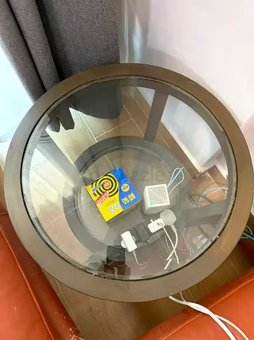 Round Glass Top Side Table with Metal Frame