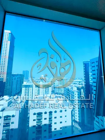 💥 صفقة عائلية كبرى: شقة غرفتين وصالة بمساحات ضخمة وإطلالة ممتازة في المجاز 2! 💥 موقف سيارات (باركنج) مجاني داخل المبنى – تأمين شيك لا يصرف – إجمالي