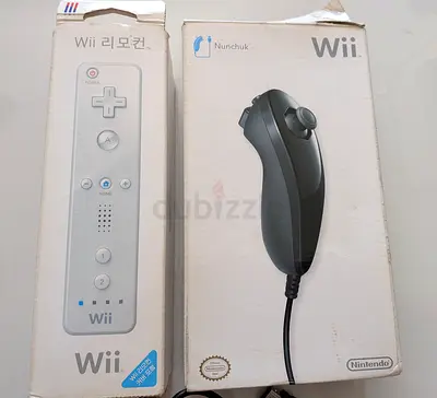 Nintendo Wii Remote and Nunchuk (Original) in Box - Good Condition