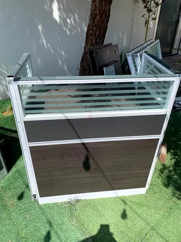Office stations aluminum