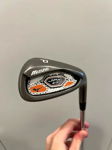 Mizuno JPX pitching wedge