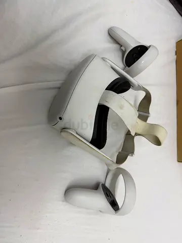 Oculus Quest 2 VR Headset