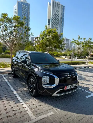 Mitsubishi Outlander Premium 2023 GCC Specs