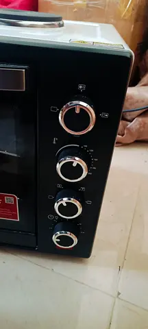 Used countertop 60L electric oven with hotplate - good working condition
