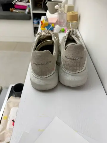 Alexander Mcqueens Used Womens size 40