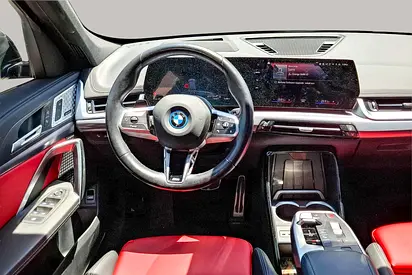 2024 BMW IX1 照片 10