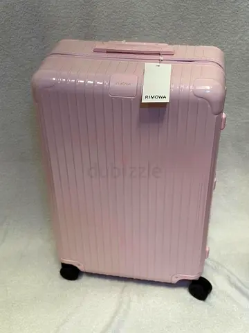 RIMOWA essential check in L suitcase