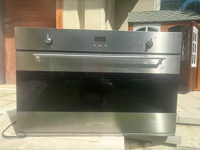 Built-in stainless steel electric oven - good working condition
