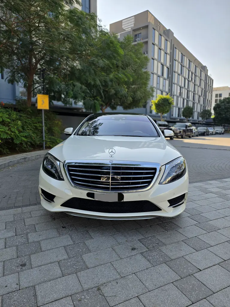 Mercedes-Benz S-Class 2015 — photo 1 of 11