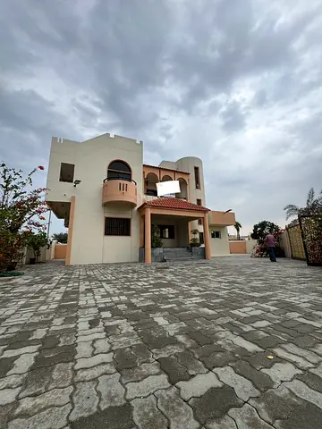Luxury Villa For Rent | Sharjah Corniche | Corner Plot | 6 Bedrooms | AED 160K | Rare Opportunity