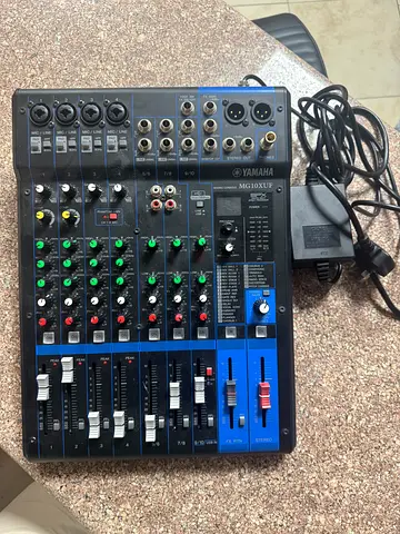 Podcasting equipment kit