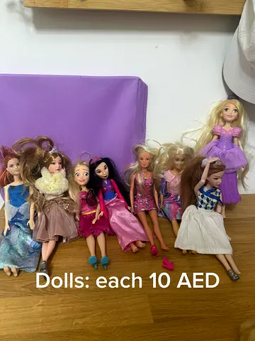 Rainbow High fashion doll with long rainbow hair - used. Disney and chinese dolls