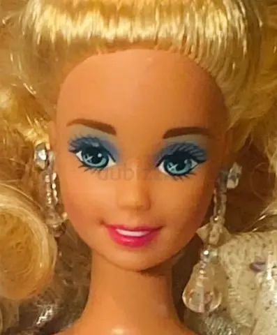 ❄️ 1992 Happy Holidays Barbie – NRFB / Brand New Collector Doll