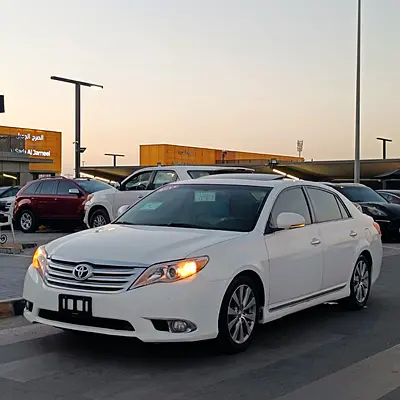 Toyota Avalon Limited 2011 GCC Specs