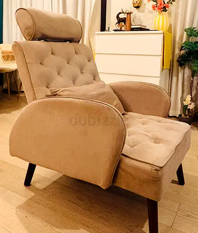 Foldable Chair for Sale – Excellent Condition