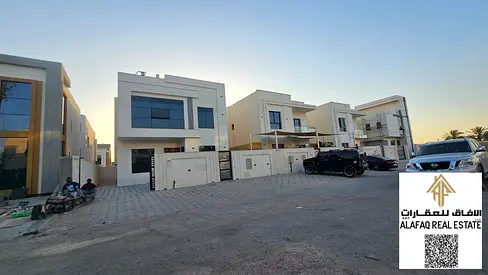 فيلا للبيع في الحليو 2 عجمان تشطيب فاخر ثلاث غرف ماستر موقع مميز قريبة من الخدمات بسعر ممتاز