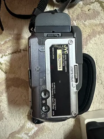 JVC GR-DZ7AS Digital Handheld Camcorder (Used) - Working Condition