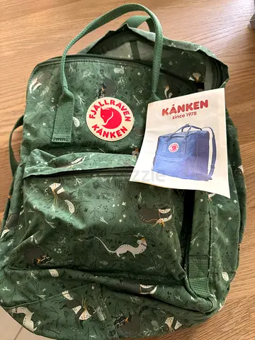 Fjällräven Kånken backpack - green fox print, good condition