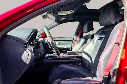 2023 Genesis GV70 — миниатюра 11