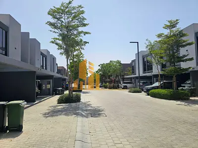 Fully Corner Villa●Closed to Amenities