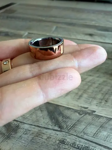 Oura Ring 4 - Rose Gold - Great Condition!