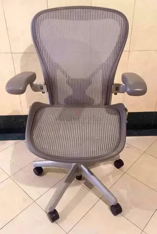 For Sale Herman Miller Aeron Chair (Grey) Fully Loaded Posture Fit
