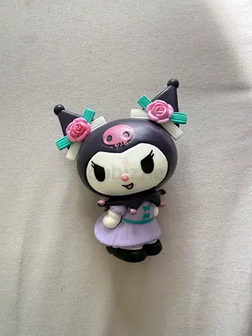 Kuromi-themed collectible vinyl figure (small) - good condition
