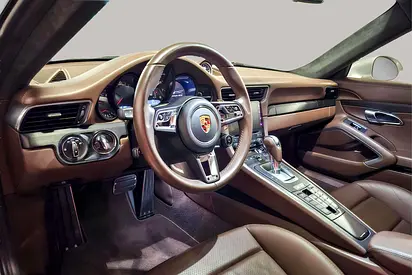 صورة مصغرة 9 لـ 2018 Porsche 911