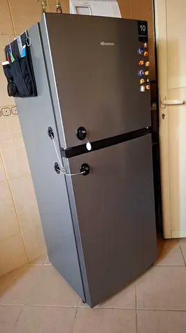 ثلاجة