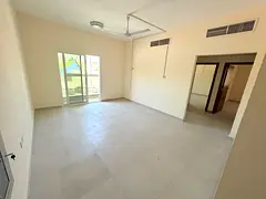 Clean building - Free maintenance - Balcony with excellent view - Central air conditioning - Large a
