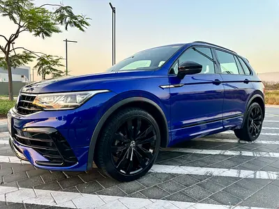 2024 Volkswagen Tiguan R-Line Black Edition | 23,000 KM | Warranty  Service Package