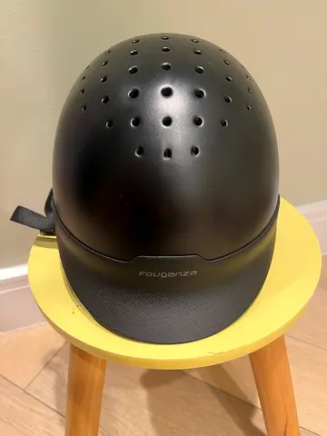 Fouganza Horse Riding Helmet