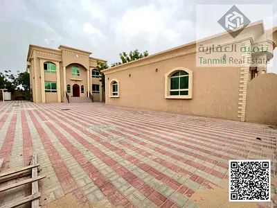 فيلا 5 غرف للإيجار الجرف عجمان 10000 قدم مجلس وصالة 125 ألف درهم سنوياً